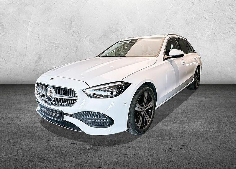 Weiß Gebraucht 2023 Mercedes C200 Avantgarde Limousine | 33.725 € (Superpreis) - Bild 1/4