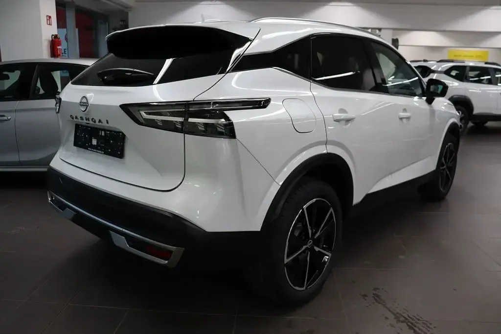 Neu Nissan Qashqai 360º 158 PS (116 kW) 2026 Pearl white SUV