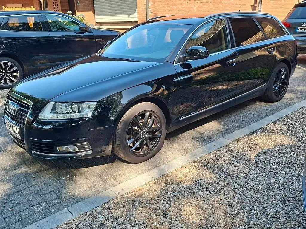 Gebraucht Audi A6 Design 239 PS (175 kW) 2011 Schwarz Kombi