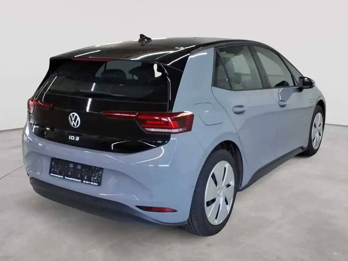 Gebraucht VW ID.3 Pro Performance 150 kW (204 PS) 2023 Mondsteingrau/ dach schwarz Kleinwagen