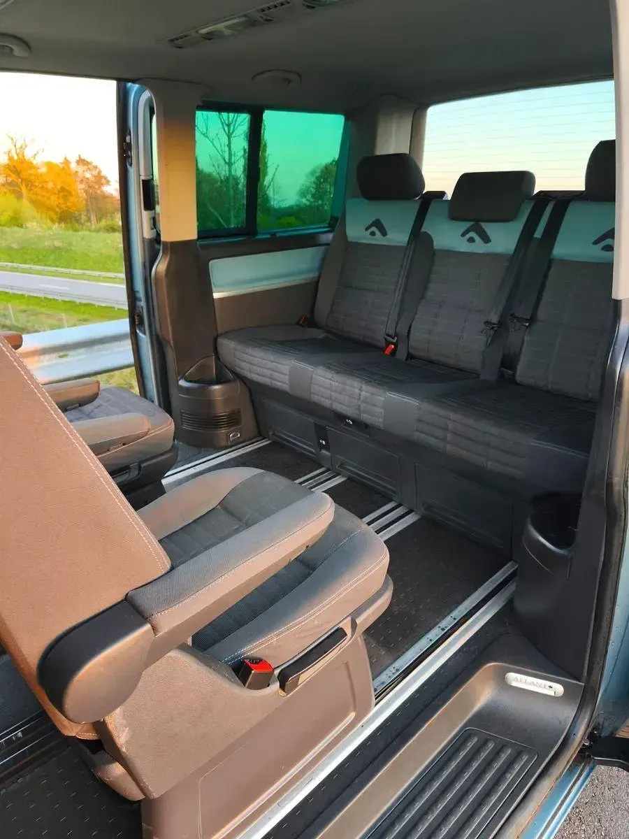 Gebraucht VW Multivan 174 PS (127 kW) 2007 Silber Van / Kleinbus