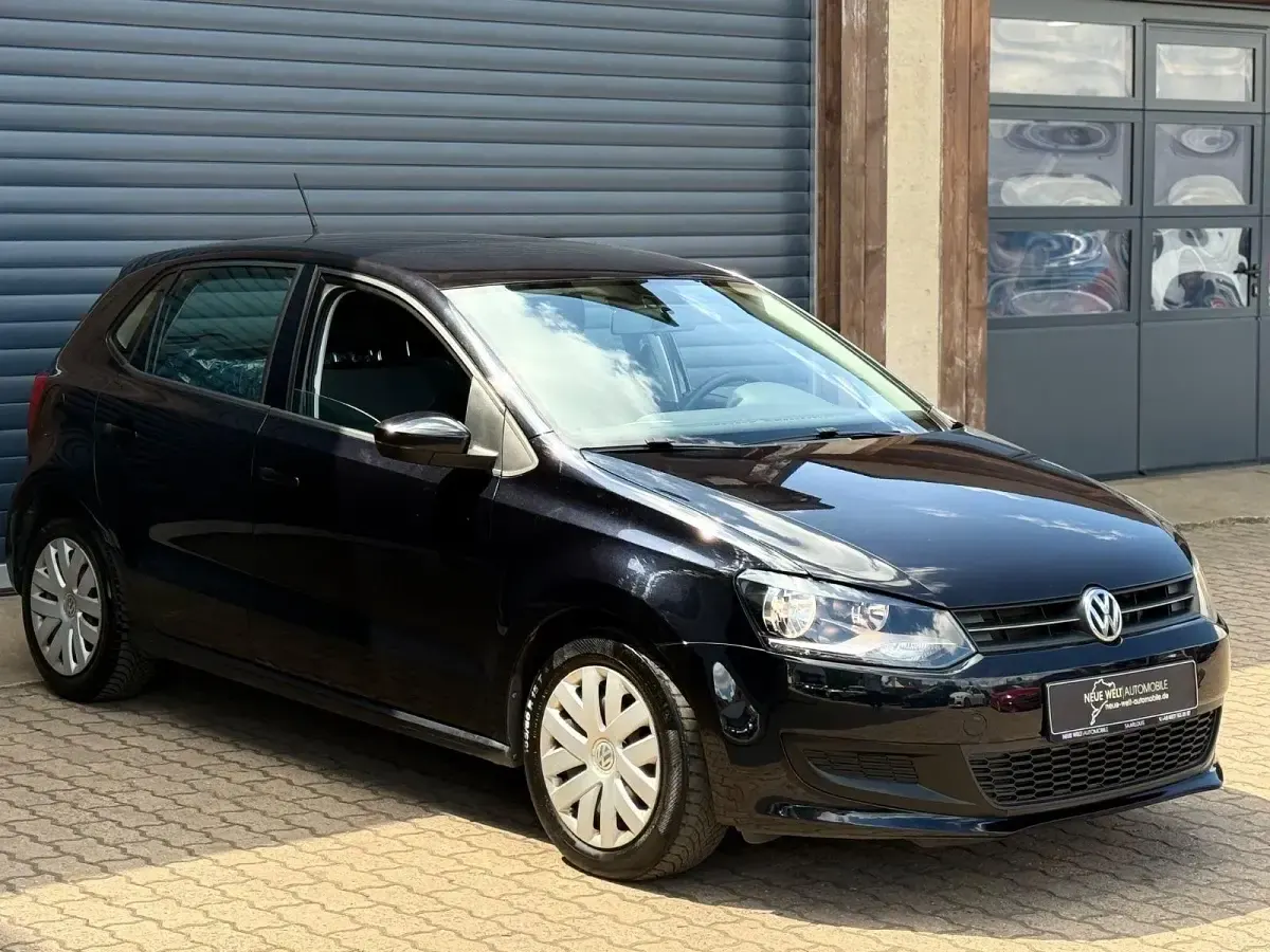 Gebraucht VW Polo Comfortline 90 PS (66 kW) 2010 Schwarz Kleinwagen
