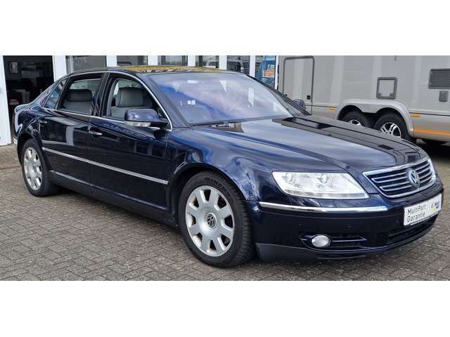 Luna blau perleffekt Gebraucht 2005 VW Phaeton Limousine | 8.550 € (Teuer) - Bild 1/4