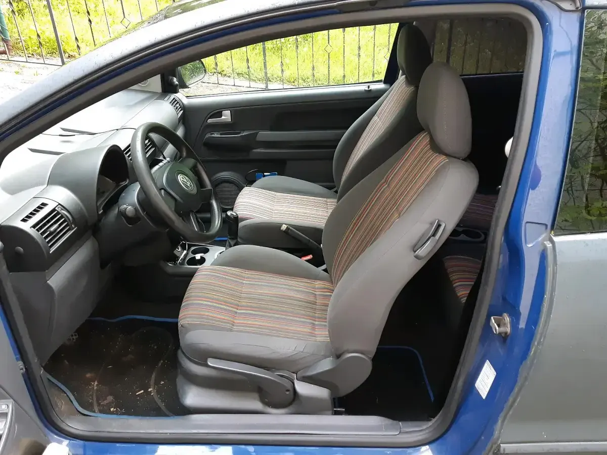 Gebraucht VW Fox 75 PS (55 kW) 2006 Grau Kleinwagen