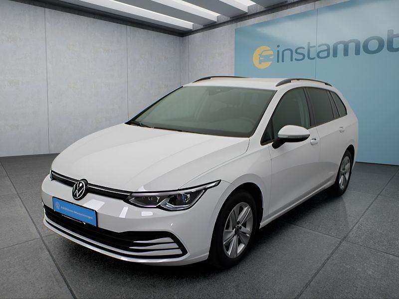 Weiß Gebraucht 2023 VW Golf VIII Kombi | 22.749 € (Fairer Preis) - Bild 1/4