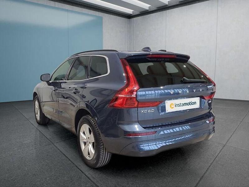 Gebraucht Volvo XC60 Core 197 PS (144 kW) 2022 Blau SUV