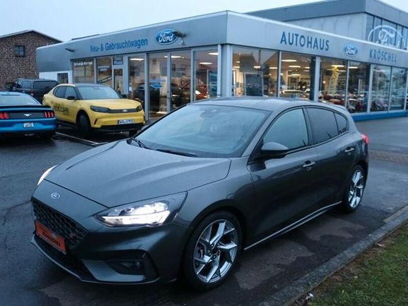 Gebraucht Ford Focus ST 190 PS (139 kW) 2020 Grau Limousine