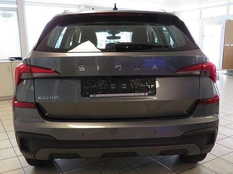 Gebraucht Skoda Kamiq Selection 95 PS (69 kW) 2025 Graphitegrau metallic SUV