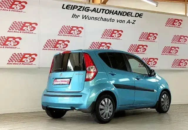 Gebraucht Suzuki Splash Club 94 PS (69 kW) 2012 Blau Kleinwagen