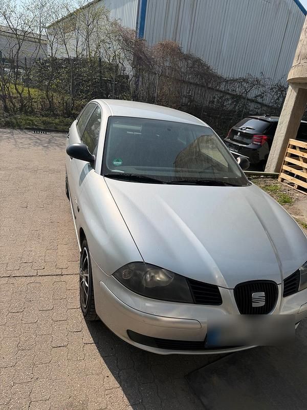 Gebraucht Seat Ibiza 90 PS (66 kW) 2004 Grau Kleinwagen