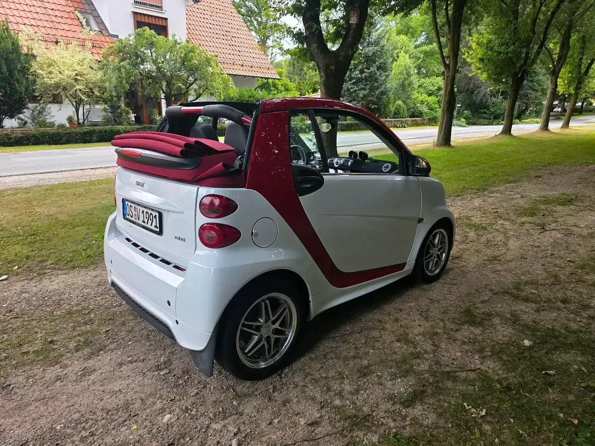 Gebraucht Smart ForTwo Cabrio 71 PS (52 kW) 2014 Weiß Cabrio