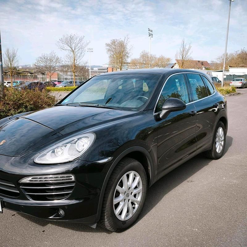 Gebraucht Porsche Cayenne 245 PS (180 kW) 2011 Schwarz SUV