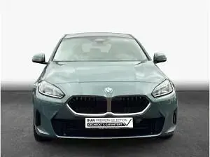 Gebraucht BMW 120 150 PS (110 kW) 2025 Grün (cape york grün metallic) Kleinwagen