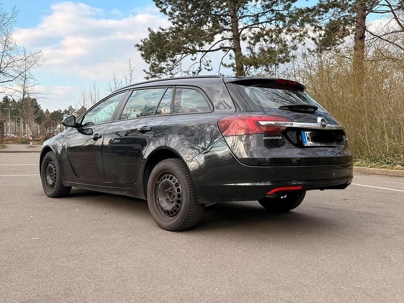 Gebraucht Opel Insignia 120 PS (88 kW) 2016 Schwarz Kombi