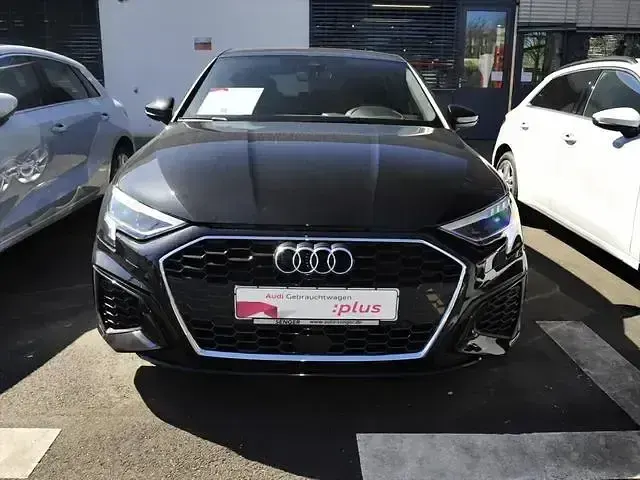Gebraucht Audi A3 S-Line 150 PS (110 kW) 2024 Mythosschwarz Limousine