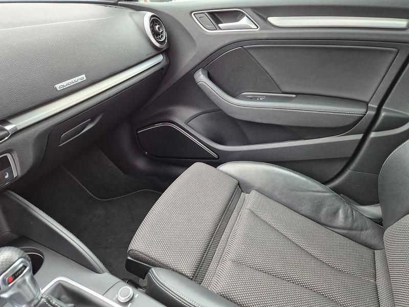 Gebraucht Audi A3 S-Line 184 PS (135 kW) 2017 Blau Limousine