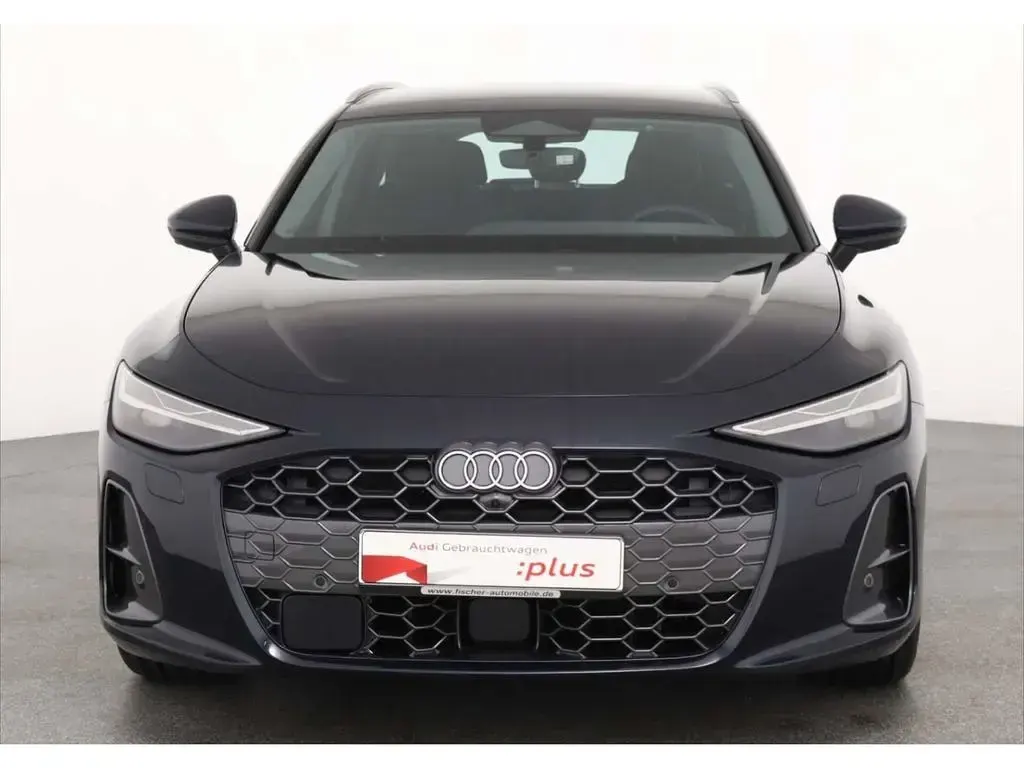 Gebraucht Audi A6 Sport 204 PS (150 kW) 2025 Blau Kombi