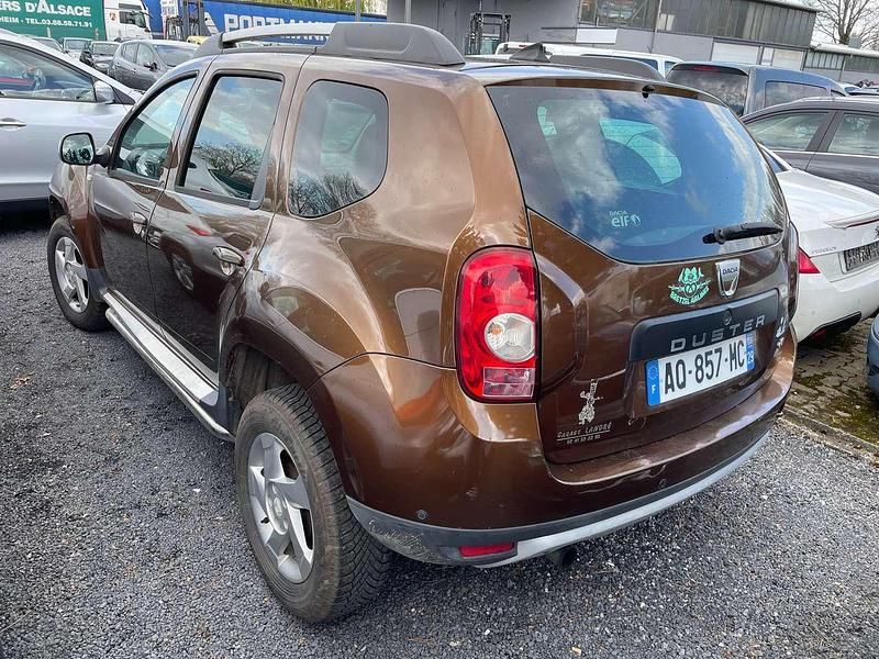Gebraucht Dacia Duster Basis 86 PS (63 kW) 2010 Braun cajou SUV