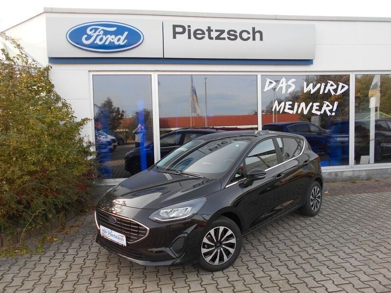 Schwarz Gebraucht 2023 Ford Fiesta Titanium Kleinwagen | 19.990 € (Fairer Preis) - Bild 1/4