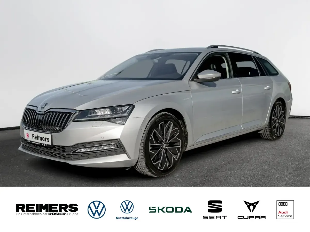 Używany Skoda Superb LAURIN & KLEMENT 150 KM (110 kW) 2022 Sedan/Limuzyna
