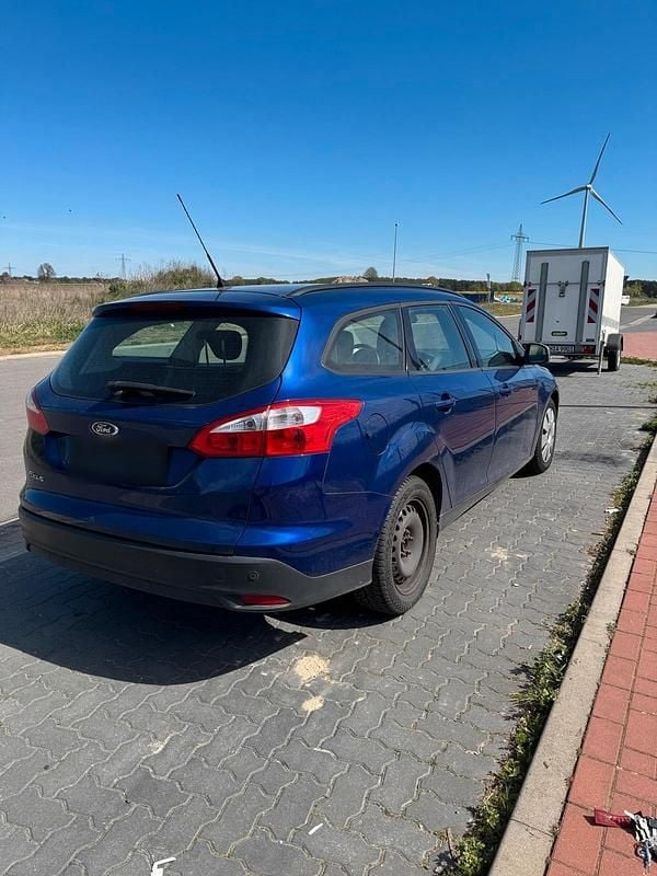 Usata Ford Focus 125 CV (91 kW) 2014 Blu Station wagon