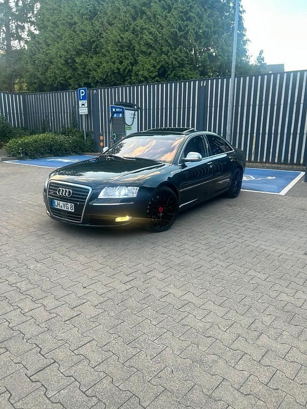 Schwarz Gebraucht 2008 Audi A8 Limousine | 8.750 € - Bild 1/4