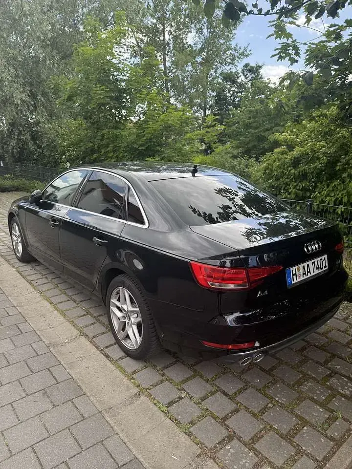Gebraucht Audi A4 Sport 190 PS (139 kW) 2016 Schwarz Limousine