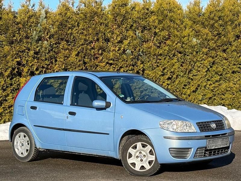 Gebraucht Fiat Punto Dynamic 60 PS (44 kW) 2004 Blau Limousine