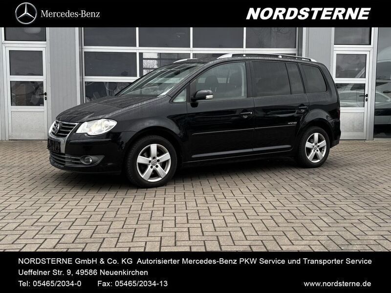 Schwarz Gebraucht 2009 VW Touran United Van / Kleinbus | 7.890 € (Teuer) - Bild 1/4