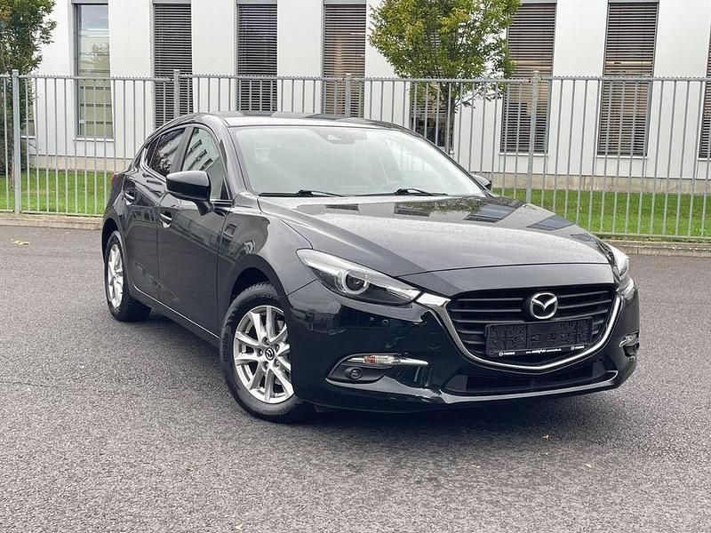 Schwarz Gebraucht 2018 Mazda 3 Exclusive-Line Limousine | 13.490 € (Guter Preis) - Bild 1/4