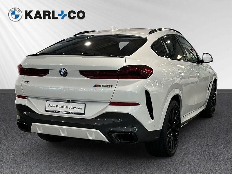 Gebraucht BMW X6 M50 Shadowline 530 PS (389 kW) 2022 Weiss SUV