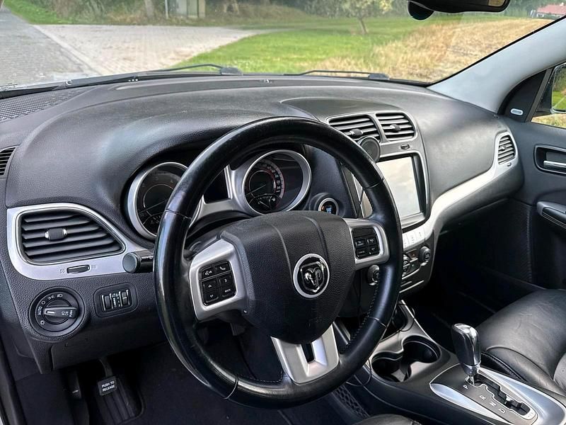 Gebraucht Fiat Freemont 170 PS (125 kW) 2014 Silber SUV