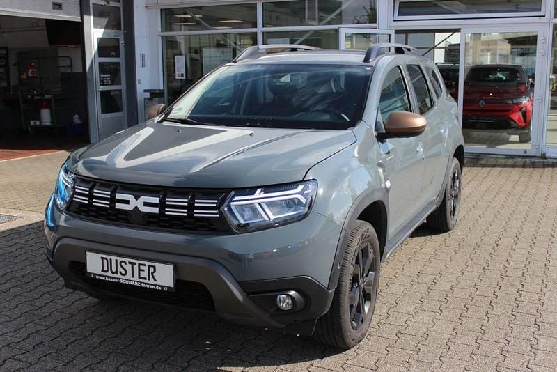 Grau Gebraucht 2023 Dacia Duster Extreme SUV | 18.990 € (Guter Preis) - Bild 1/4