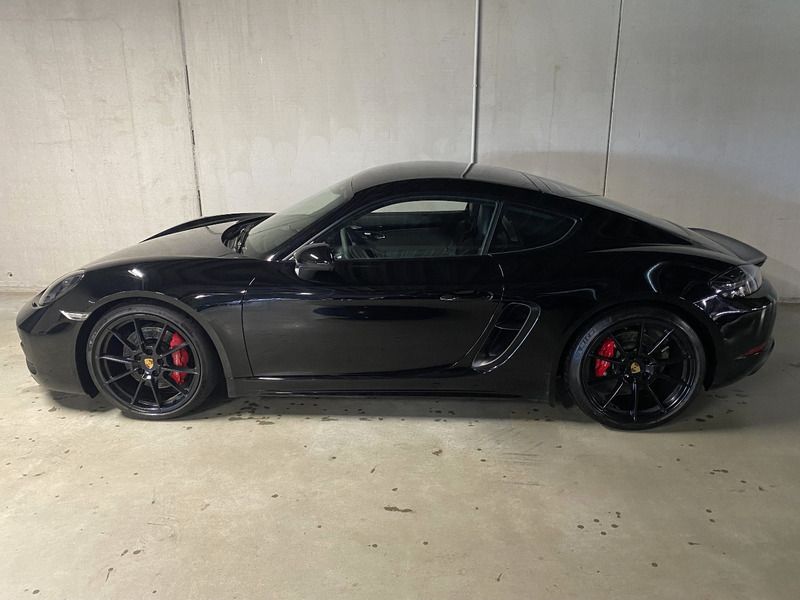 Gebraucht Porsche Cayman 400 PS (294 kW) 2023 Schwarz Coupé