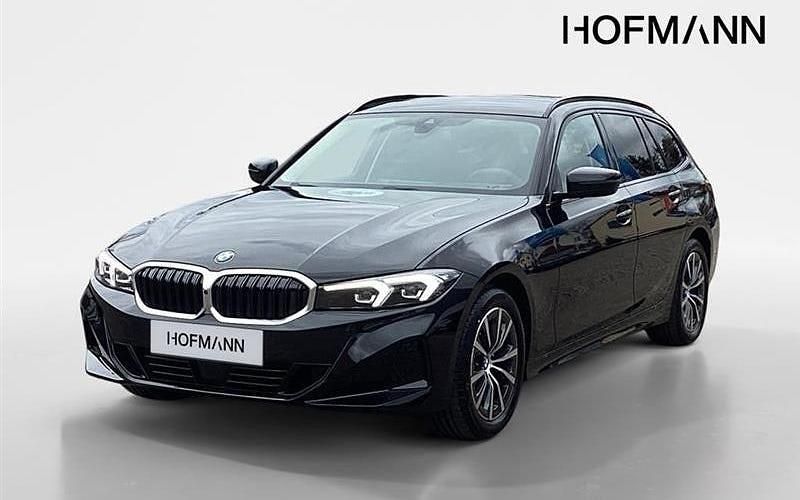 Schwarz Neu 2025 BMW 318 Shadowline Kombi | 46.865 € (Fairer Preis) - Bild 1/4