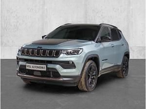 Gebraucht Jeep Compass 241 PS (177 kW) 2022 Grün (azure green dach schawrz) SUV