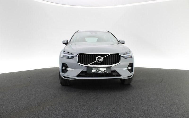 Gebraucht Volvo XC60 Core 197 PS (144 kW) 2023 Grau SUV