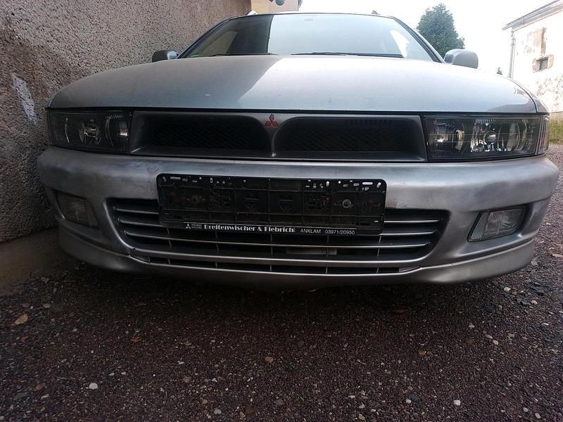 Silber Gebraucht 1998 Mitsubishi Galant Kombi | 1.000 € - Bild 1/4