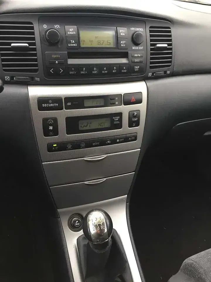 Brugt Toyota Corolla Sol 116 HK (85 kW) 2003 Blå Sedan