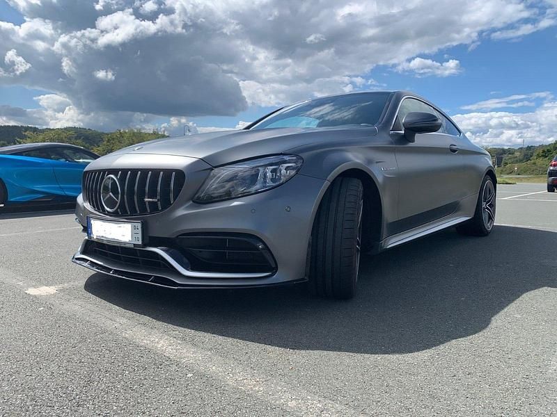 Grau Gebraucht 2019 Mercedes C63S AMG AMG Coupé | 78.800 € - Bild 1/4
