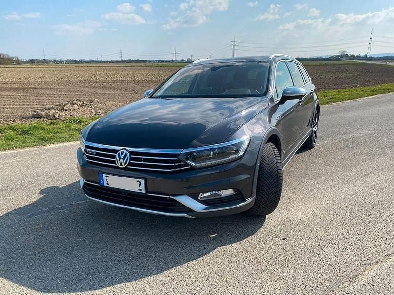 Gebraucht VW Passat Alltrack 190 PS (139 kW) 2019 Schwarz Kombi