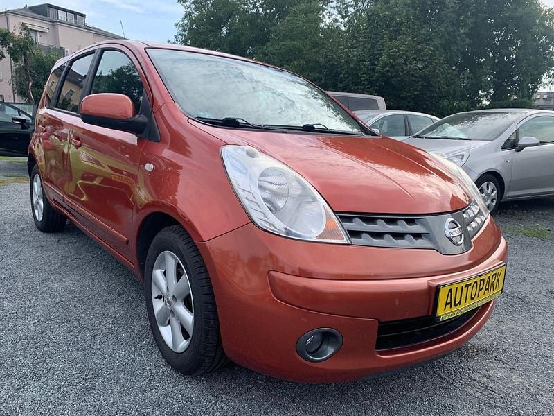 Second-hand Nissan Note Acenta 88 CP (64 kW) 2008 Portocaliu Berlinǎ