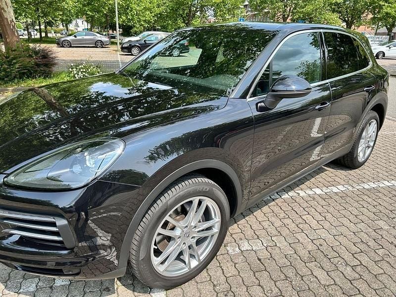 Schwarz Gebraucht 2019 Porsche Cayenne SUV | 58.900 € (Superpreis) - Bild 1/4