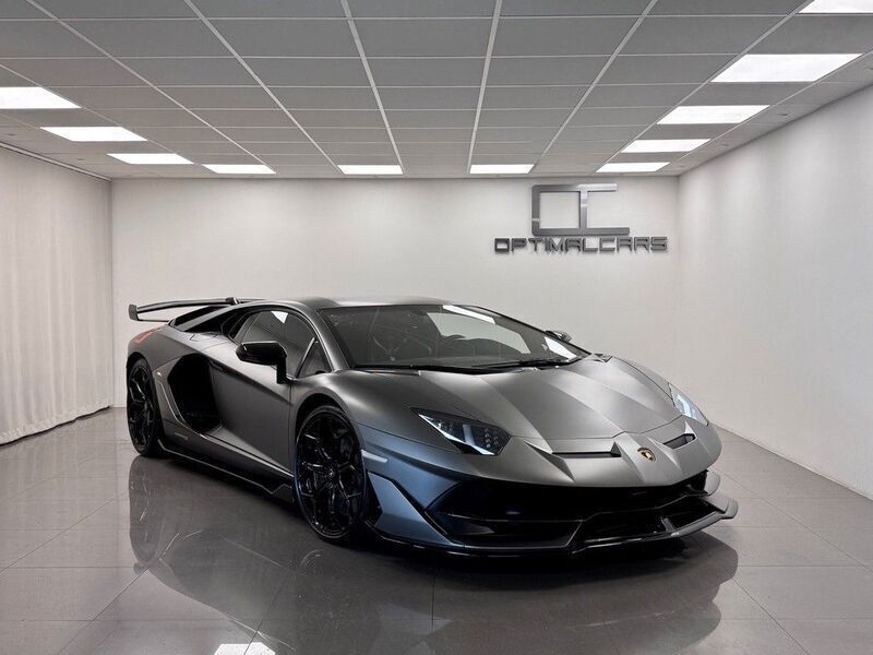 Grau Gebraucht 2019 Lamborghini Aventador | 629.900 € (Fairer Preis) - Bild 1/4