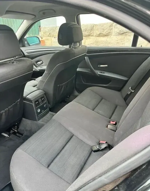 Gebraucht BMW 520 M Sport 170 PS (125 kW) 2008 Schwarz Limousine