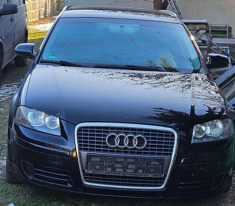 Gebraucht Audi A3 Ambiente 102 PS (75 kW) 2005 Schwarz Kleinwagen