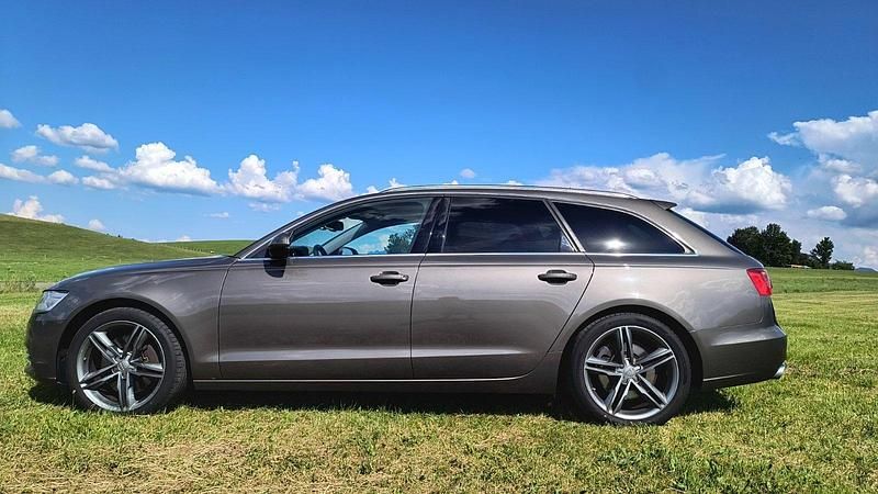 Grau Gebraucht 2014 Audi A6 Kombi | 17.900 € (Teuer) - Bild 1/4