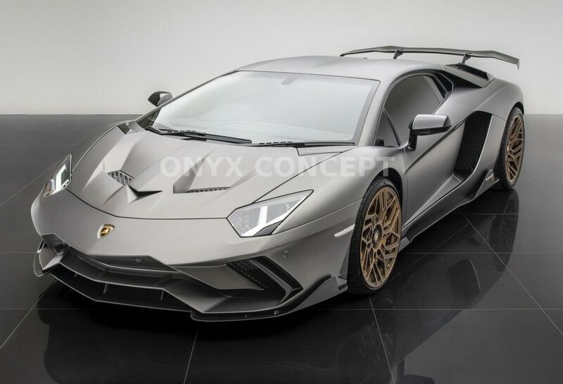 Grau Gebraucht 2018 Lamborghini Aventador | 459.950 € - Bild 1/4