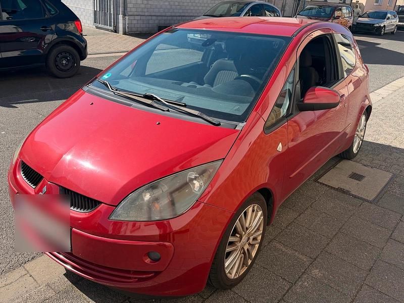 Gebraucht Mitsubishi Colt 95 PS (69 kW) 2008 Rot Kleinwagen