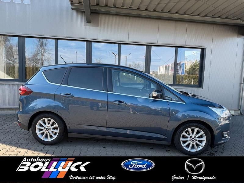 Gebraucht Ford C-MAX Titanium 125 PS (91 kW) 2019 Blau Van / Kleinbus